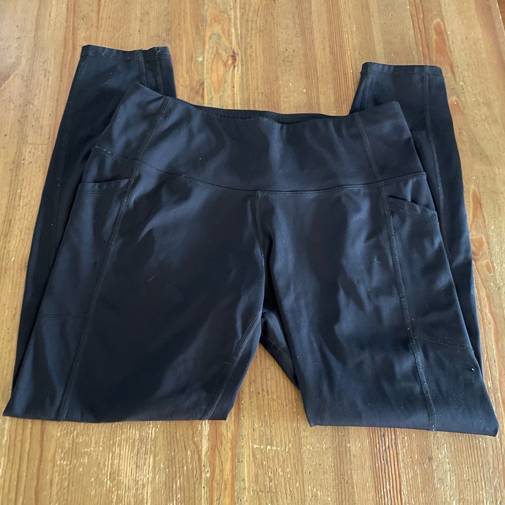 all in motion black leggings w/pockets sz L